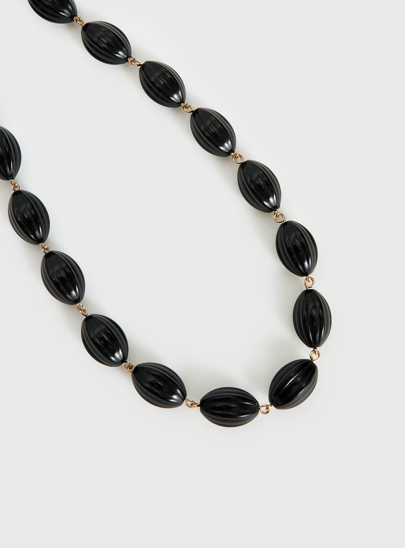 Liviya Beaded Necklace Black