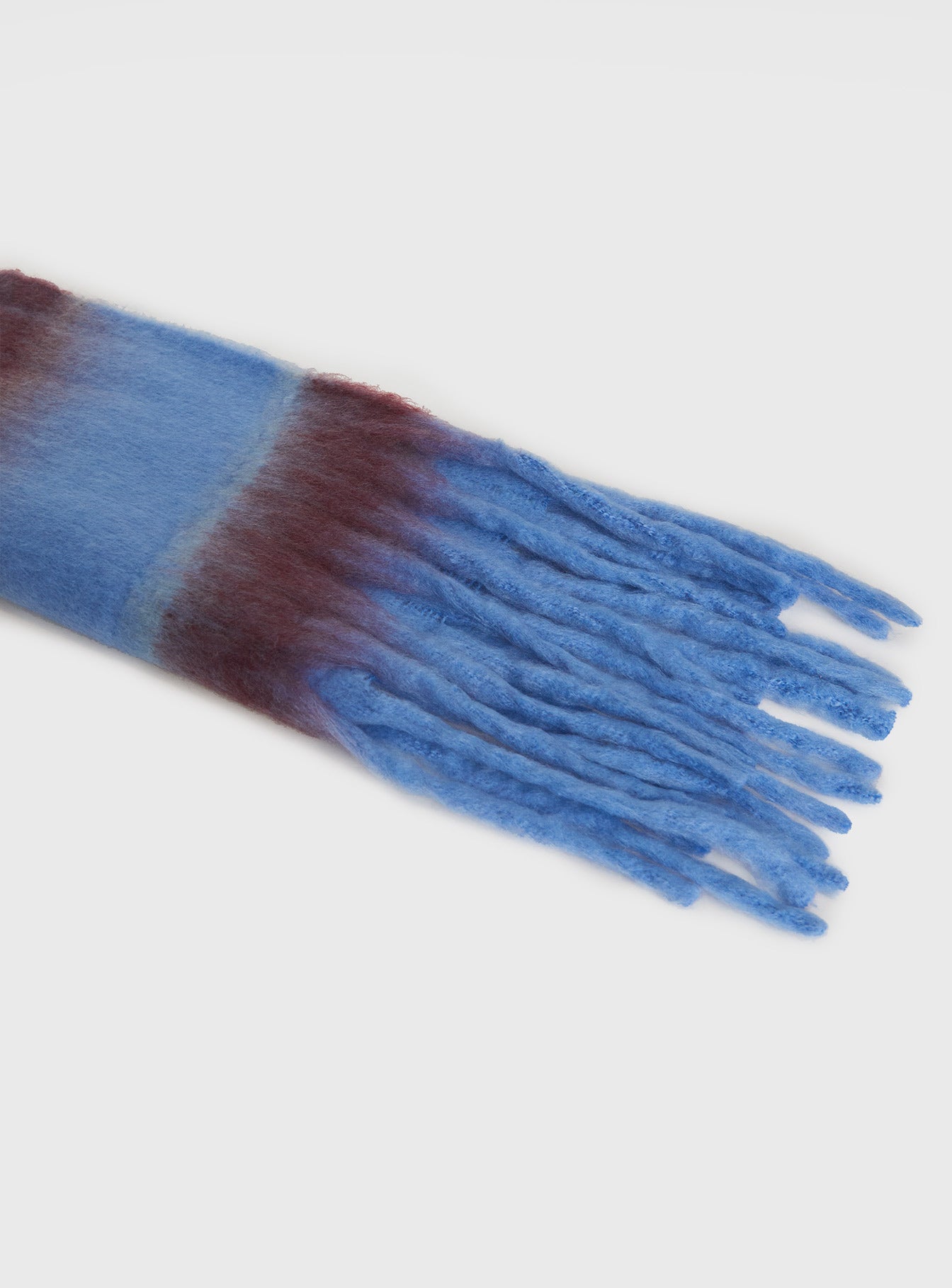 Soft knit scarf with fringed edges  Good stretch