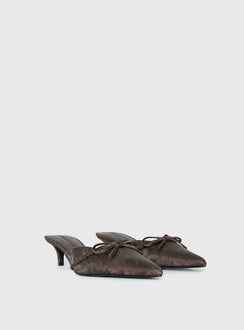 Unrivaled Pointed Toe Faux Suede Heels Chocolate