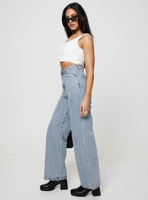 Front view of model wearing  front Princess Polly Mid Rise  Nicolo Jeans Denim