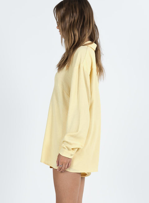 Yellow shirt and shorts set Button up shirt Classic collar High waisted shorts Elasticated drawstring waist