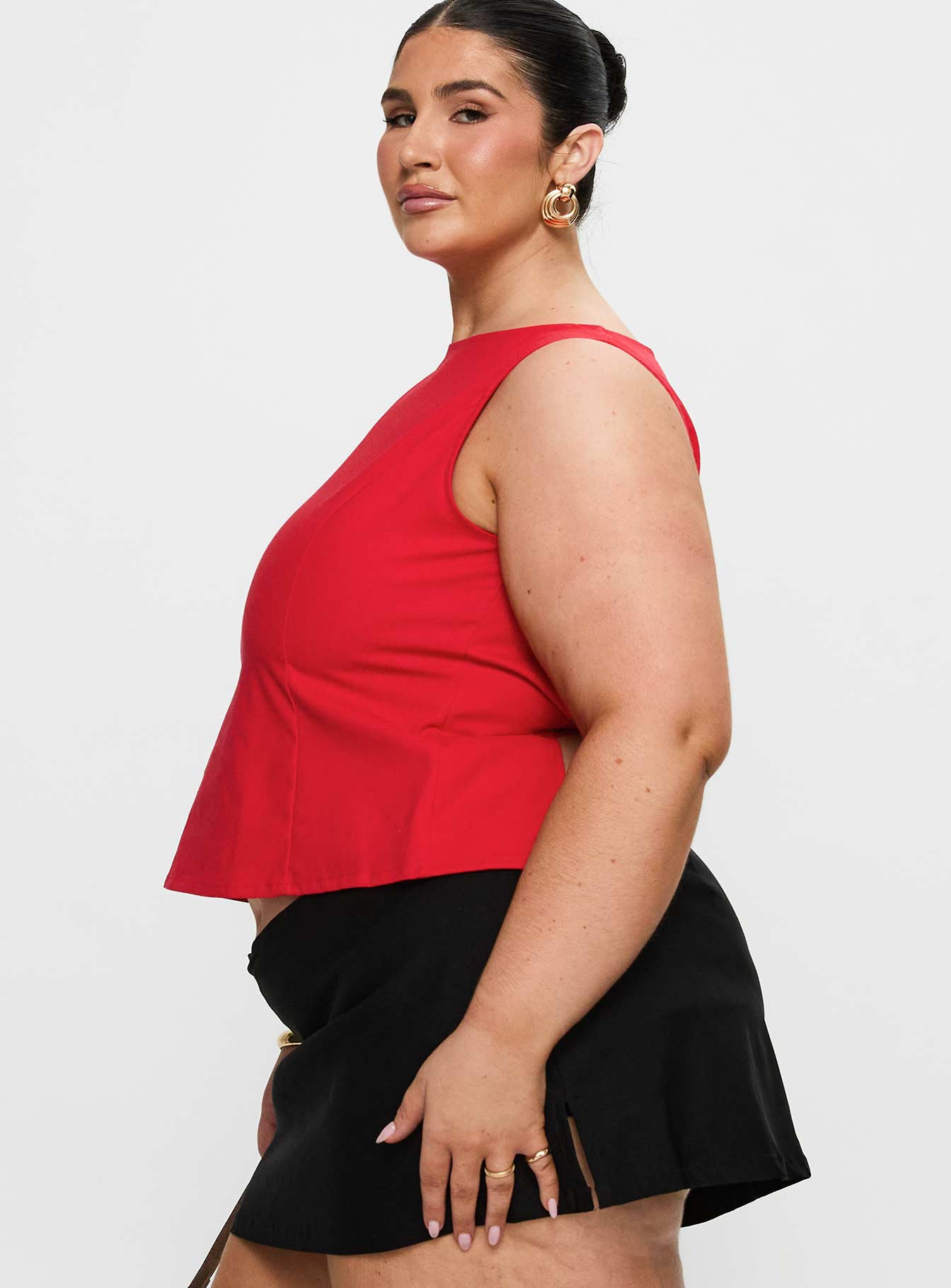 Lilitina Top Red Curve