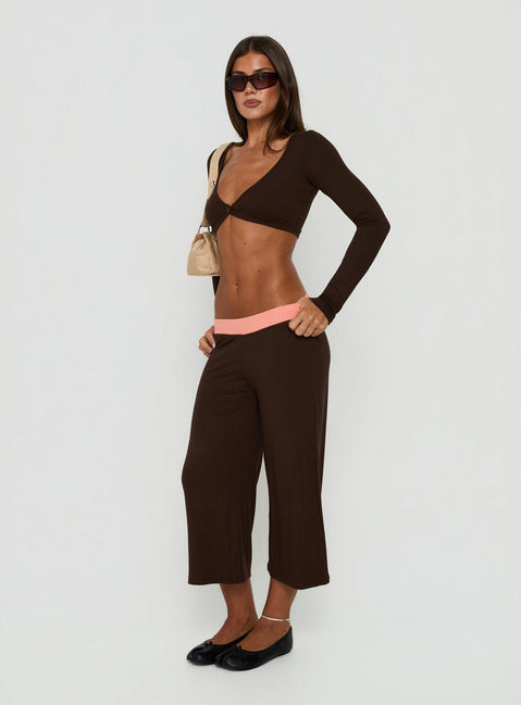 Kassey Gaucho Shorts Coral / Brown