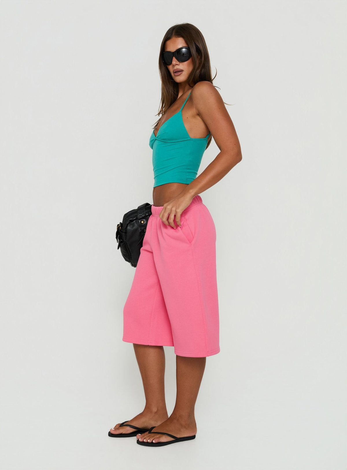 Tynen Baggy Longline Sweatshorts Pink