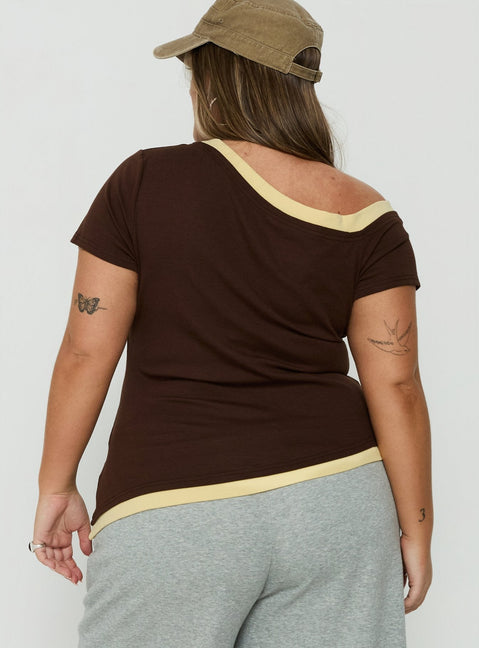Eustace Off Shoulder Asymmetrical Top Brown / Yellow Curve