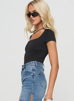 Bodysuit Cap sleeves, square neckline, high cut leg, cheeky style bottom, press clip fastening at base Good stretch, fully lined  Princess Polly Lower Impact 