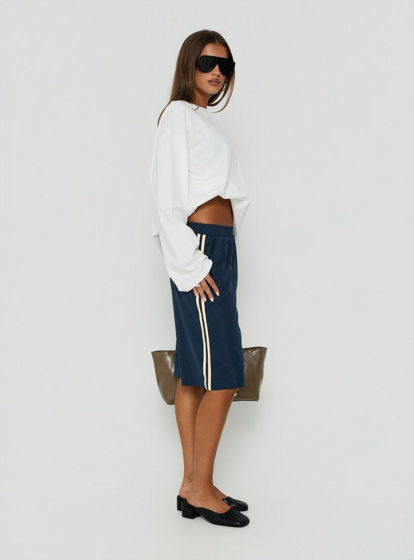 Boe Longline Track Shorts Navy / Yellow