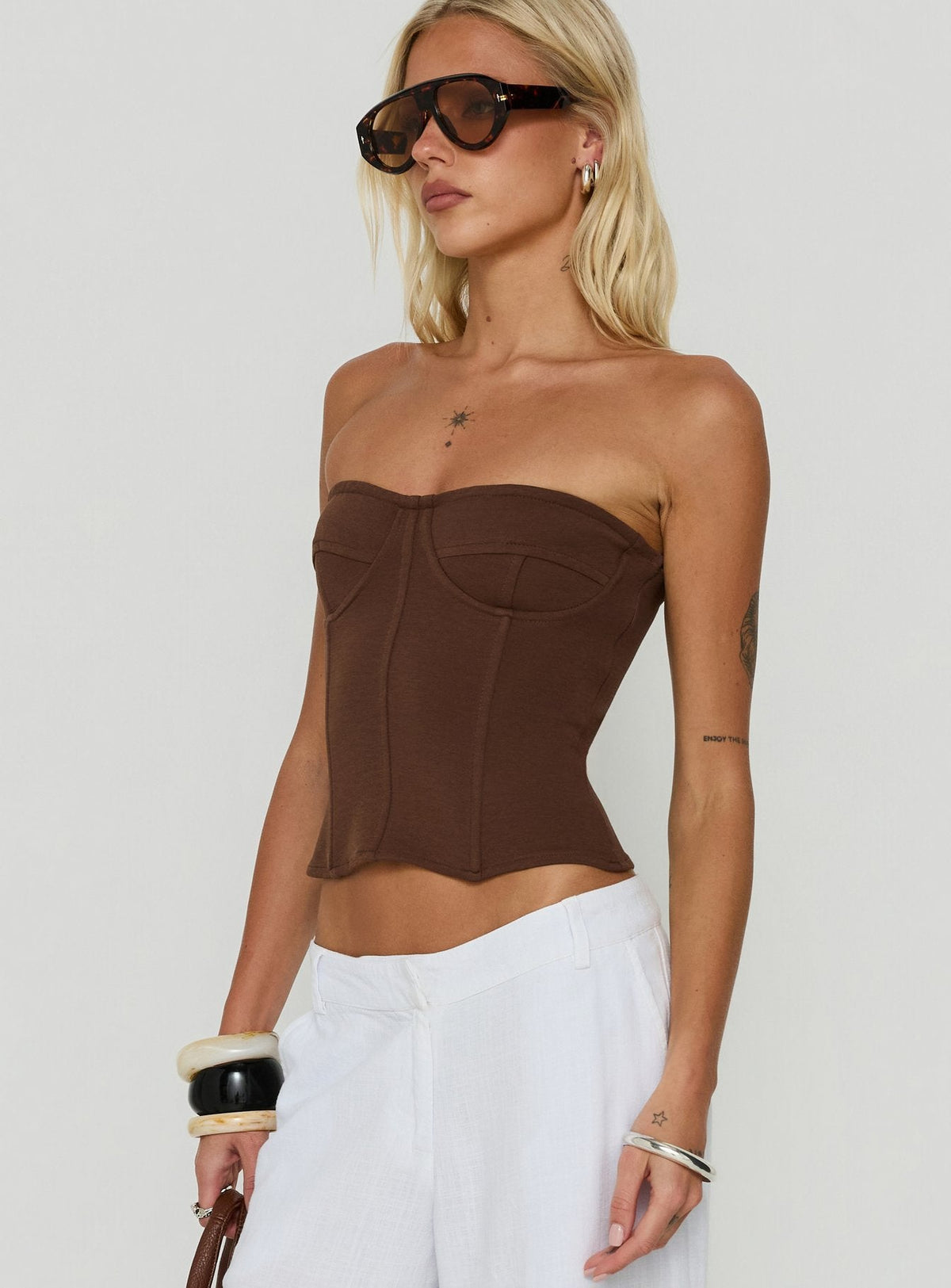 Nolla Strapless Structured Top Chocolate
