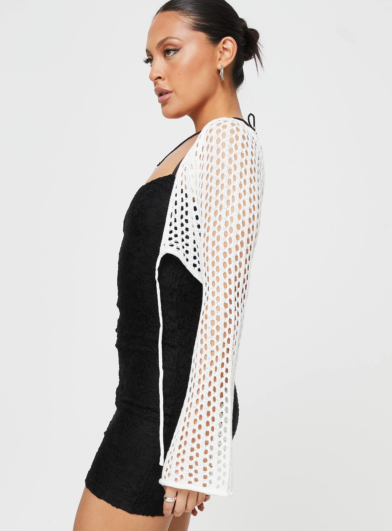 Crochet long sleeve top V-neckline, tie fastening at front