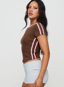 side view of model wearing Princess Polly Baseline Rib Tee Brown / Pink Short Sleeves Crew Neck 
