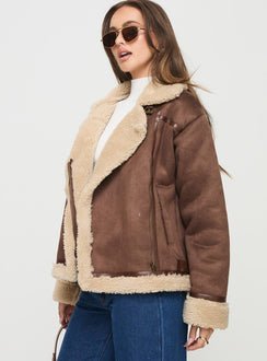 Shearling jacket Classic collar, exposed zip fastening, twin pockets with zip closure, buckle detail Non-stretch material, shearling lining