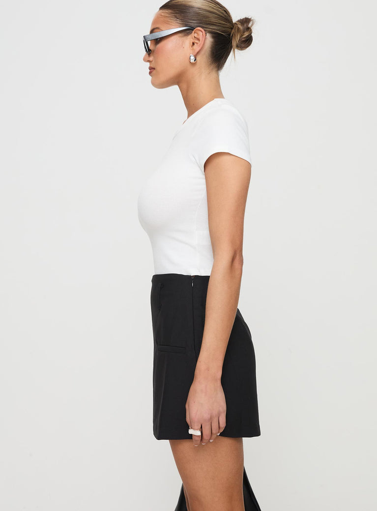 clear my mind athletic skort | black main image 1