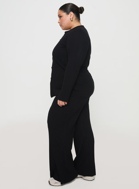 Andry Set Black Curve