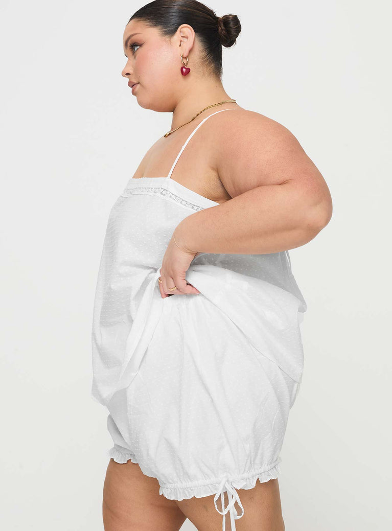 Invisible String Sleep Short White Curve | Princess Polly AU