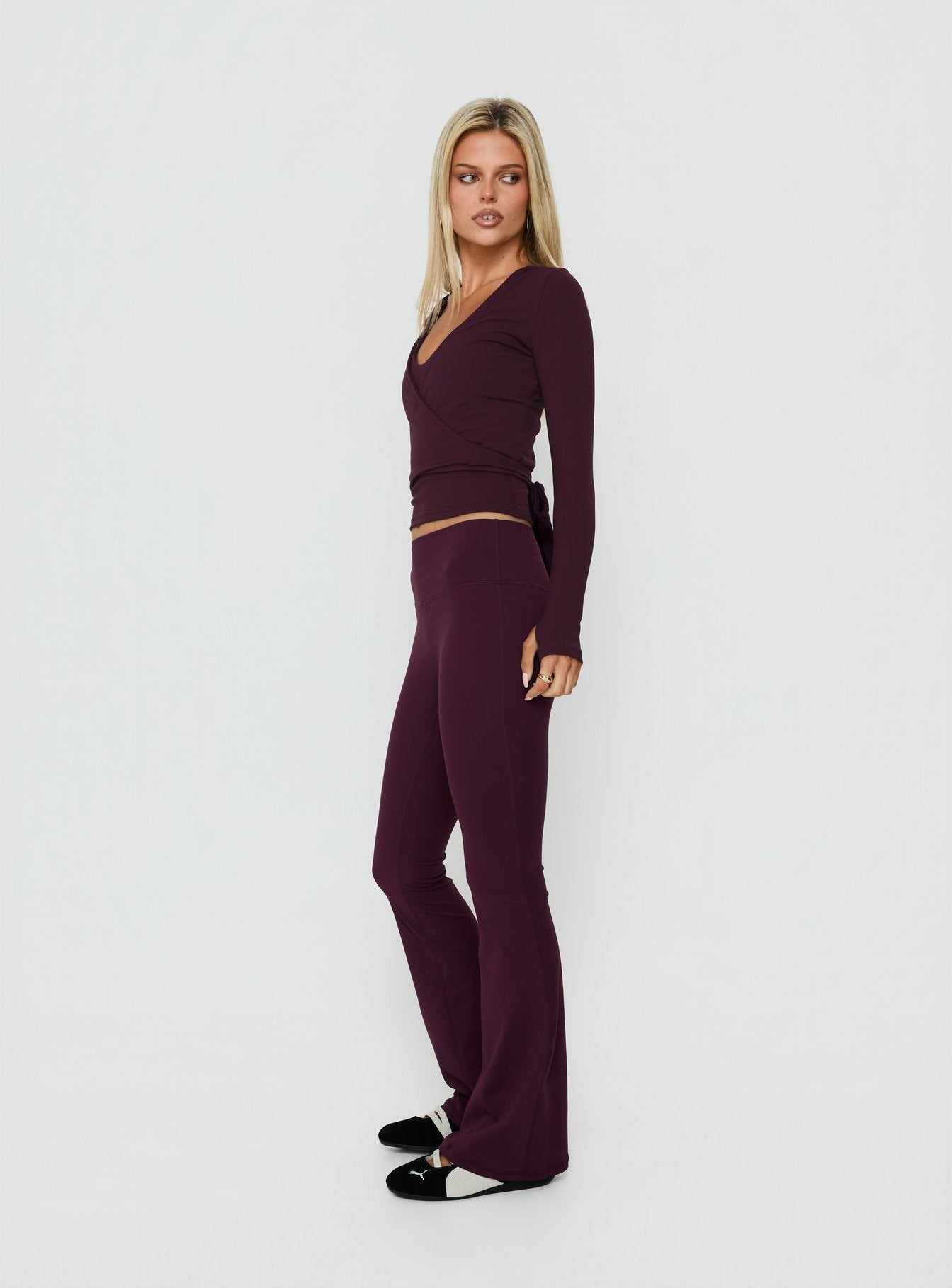Pirouette Active Wrap Top Plum