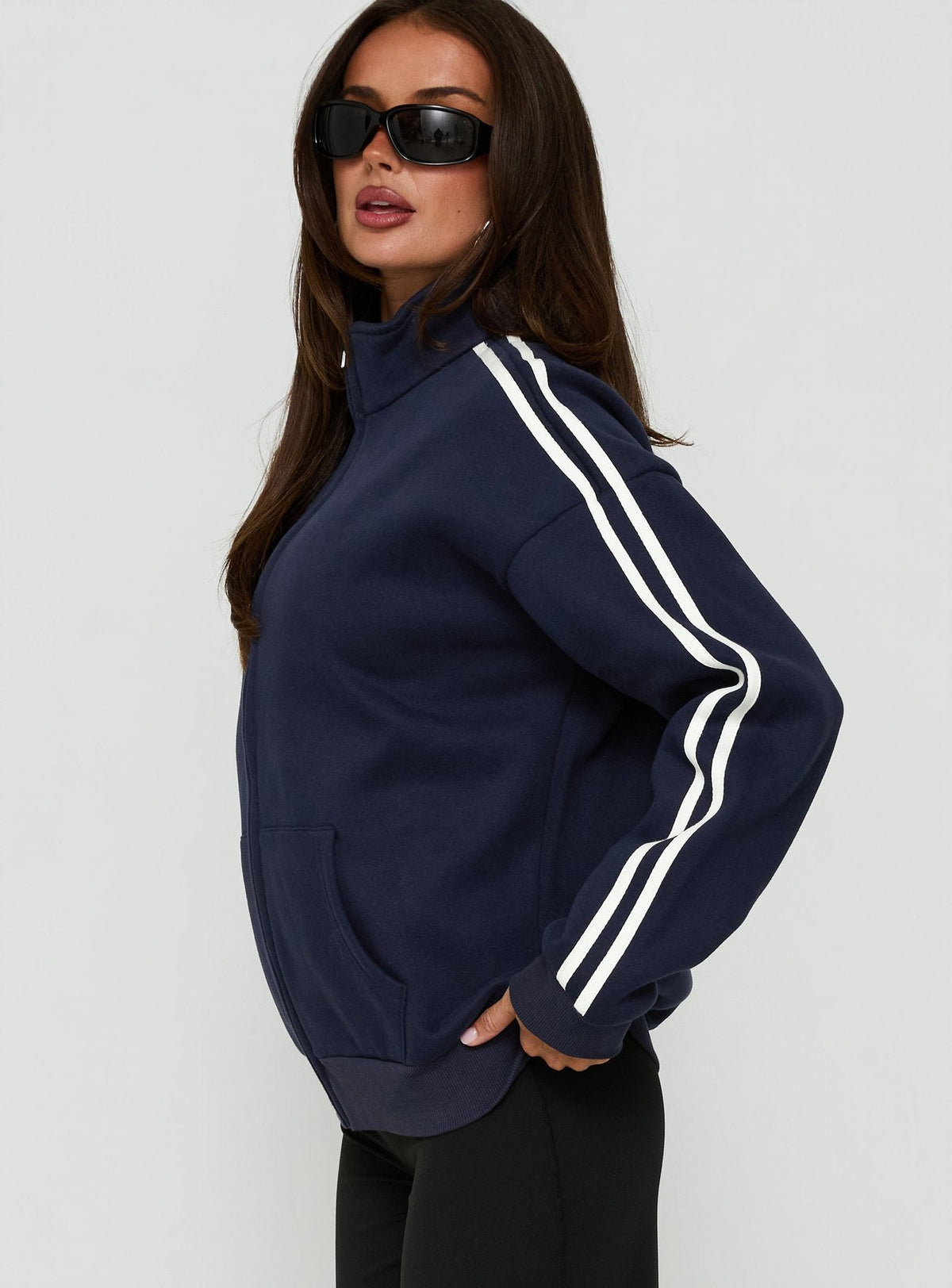 Keeran Funnel Neck Fleece Jumper Navy / White