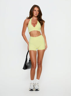 Final Form Active 4" Invisible Scrunch Shorts Lemongrass