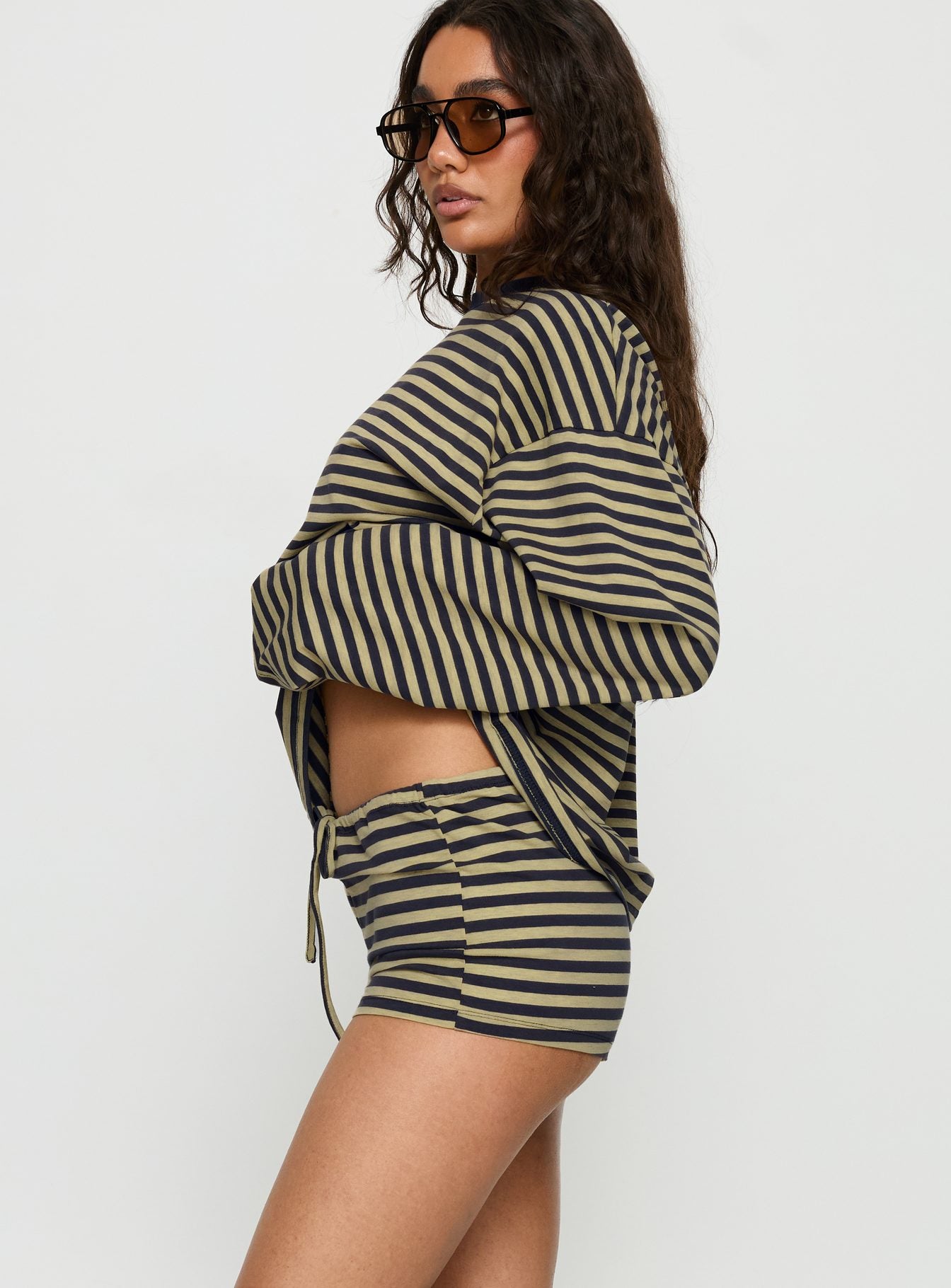 Kourt Bloomer Shorts Beige Stripe