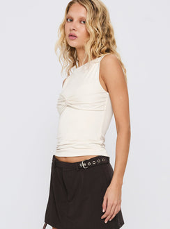 Azaire Twist Top Cream