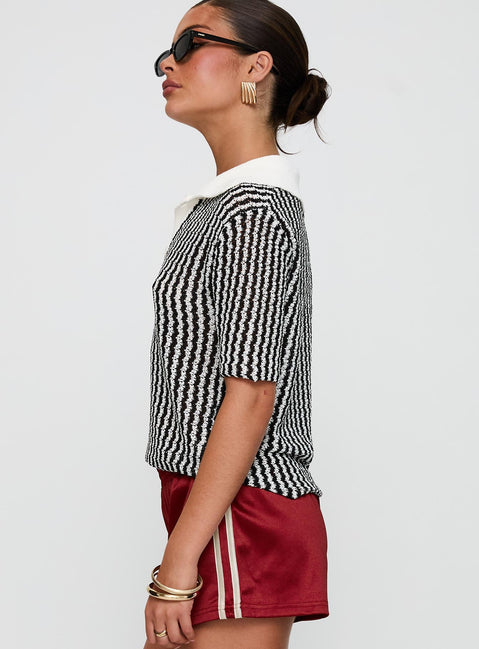 Tristar Collared Top Black