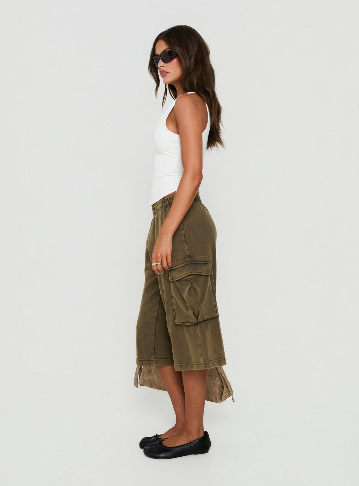 Harleah Wide Cargo Fleece Shorts Brown