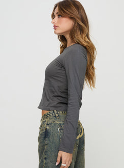 Long sleeve top Crew neck, graphic print Non-stretch material, unlined 