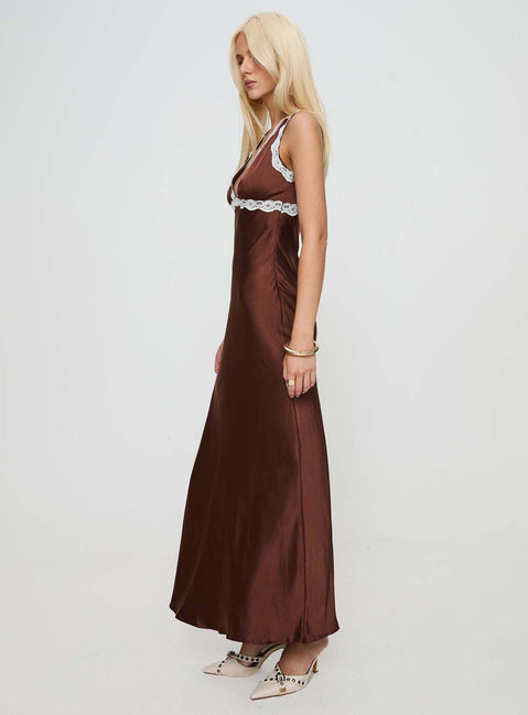 Natassja Maxi Dress Chocolate