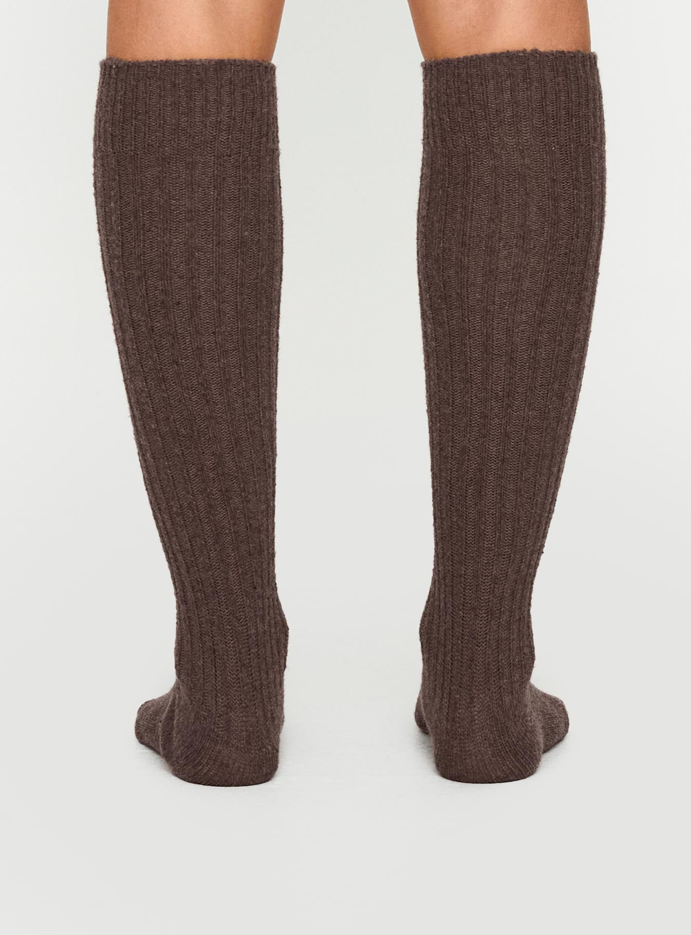 Boderline High Knee Ribbed Socks Chocolate