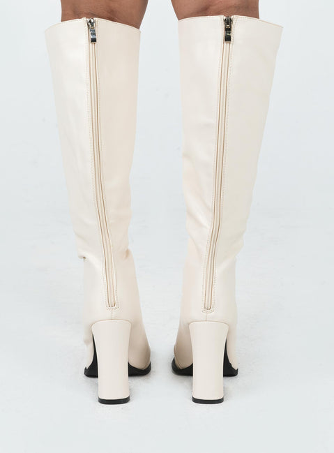 Boots Faux matte leather  Block heel  Square toe  Zip fastening at back 