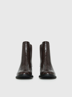Therapy Stable Boots Chocolate Croc