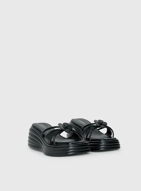 Therapy Flaunt Platform Flower Detail Sandals Black