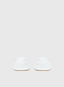 Avedon Heels White