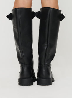 Knee-high boots Riding style, rounded toe, thick sole with grooves, gold-toned buckle detail