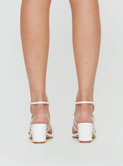 Donna Bow Heels White