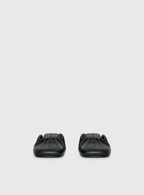 Larietta Ballet Heels Black