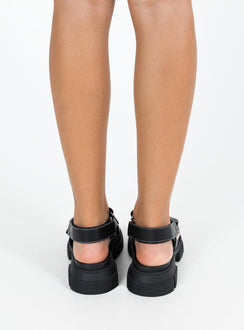 Sandals Faux leather material Twin velcro upper Ankle strap with velcro fastening Chunky treaded sole