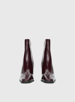 Billini Wez Boots Mulberry Crinkle Patent