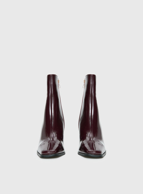 Billini Wez Boots Mulberry Crinkle Patent