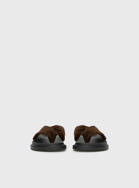 Soryn Wrap Slides Chocolate