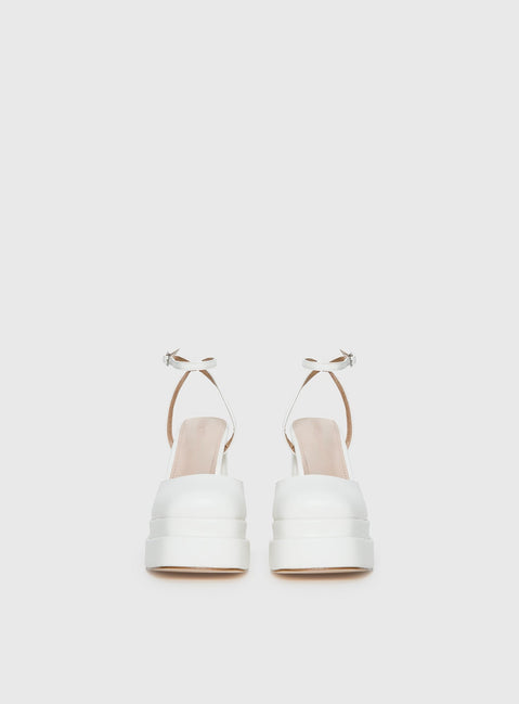 Alto Platform Heels Matte White