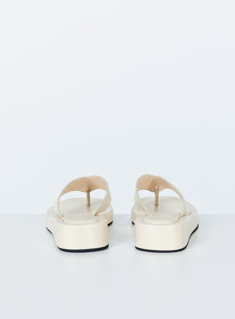 Tampa Sandals Beige
