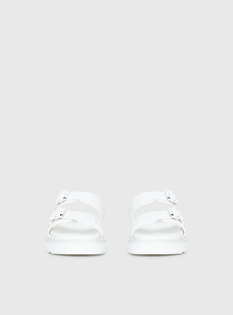 Ma Belle Sandals All White