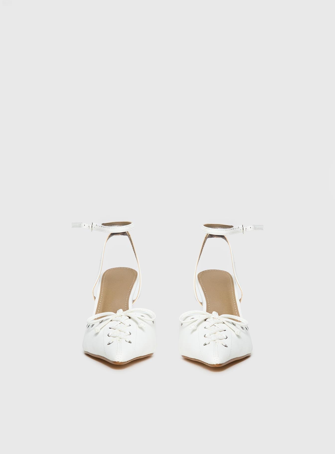 Nilah Pointed Toe Heels White