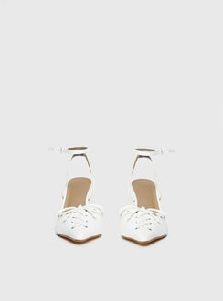 Nilah Pointed Toe Heels White