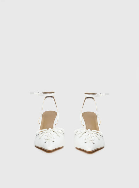Nilah Pointed Toe Heels White