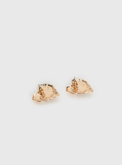 Living Easy Heart Earrings Gold