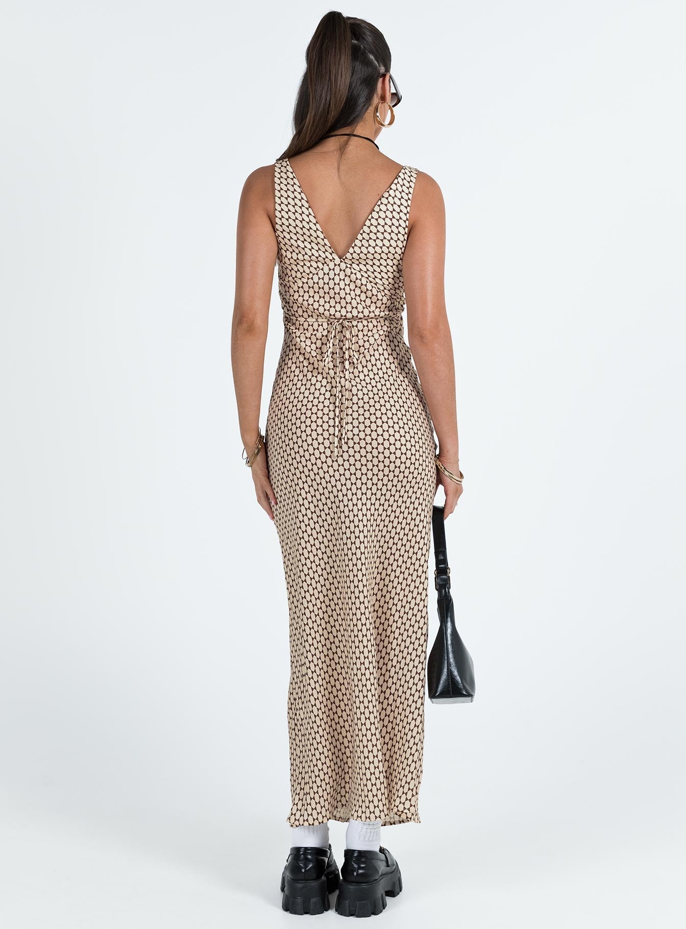 Front view of model wearing  front Princess Polly V-Neck V-Neck  Maysa Geo Maxi Dress Beige