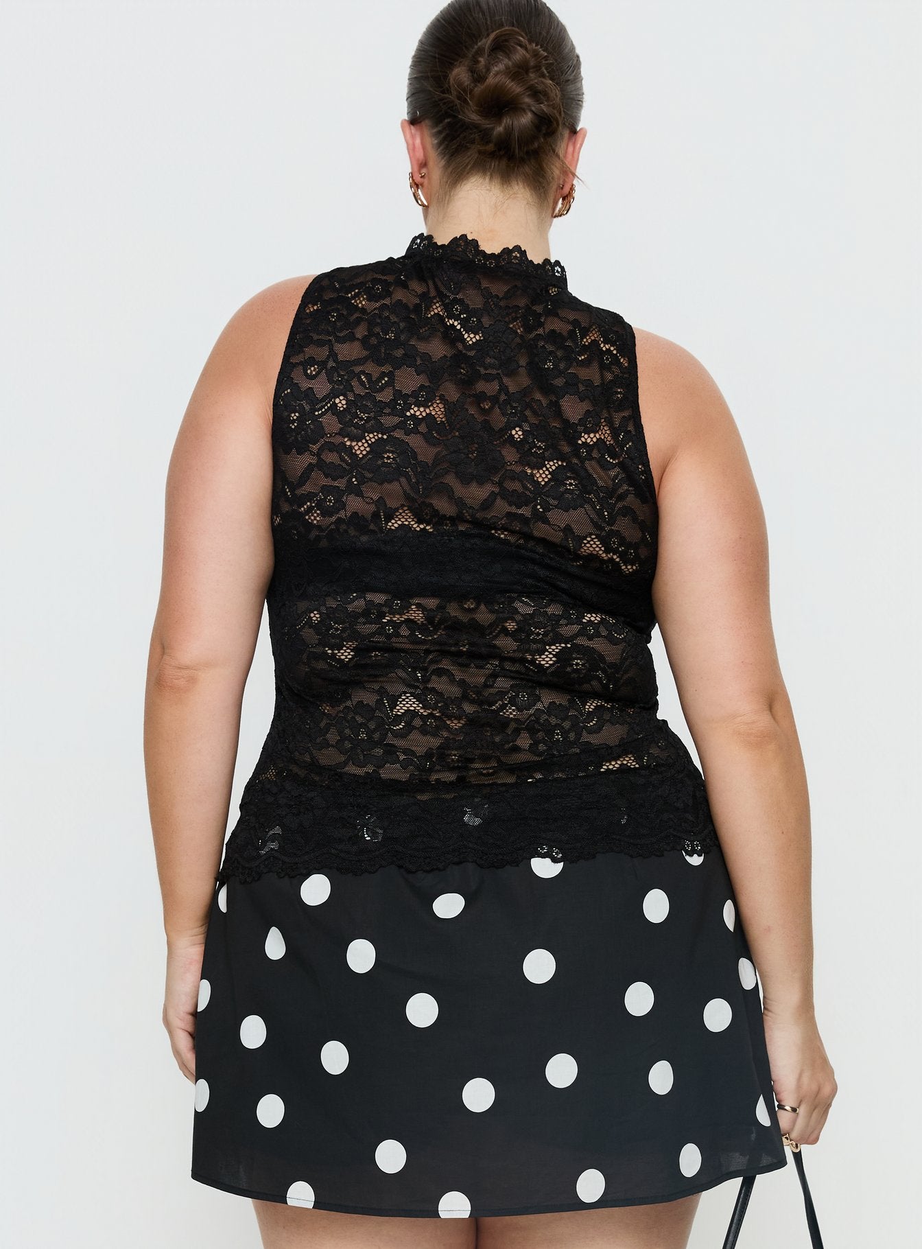 Quinbie Lace Sleeveless Top Black Curve