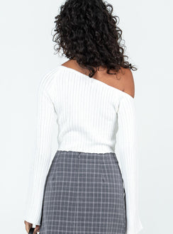 Front view of model wearing  front Princess Polly Full Sleeves Square Neck  Santorini Knit Top Ivory