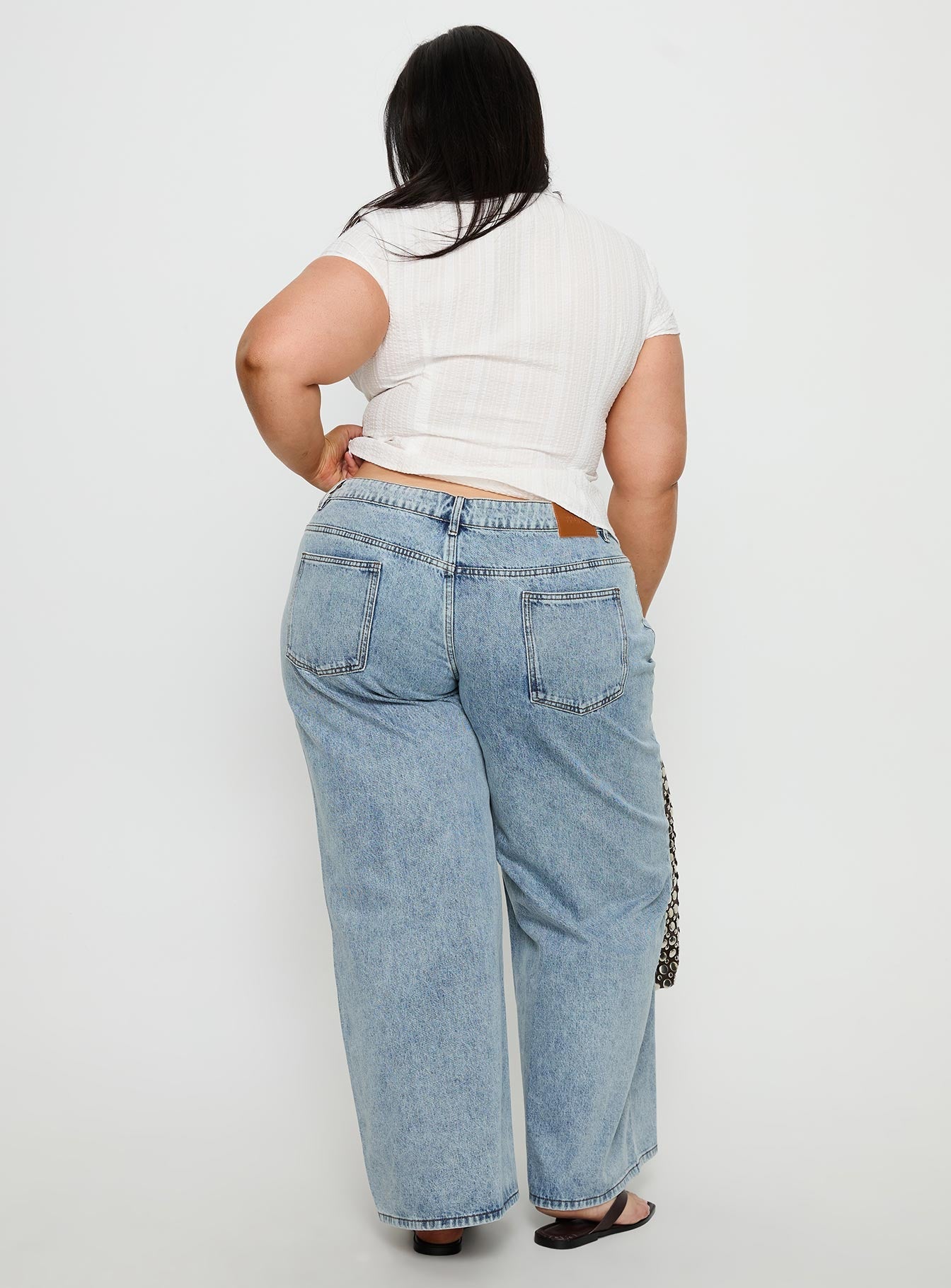 Ellanor Low Rise Straight Leg Light Blue Curve